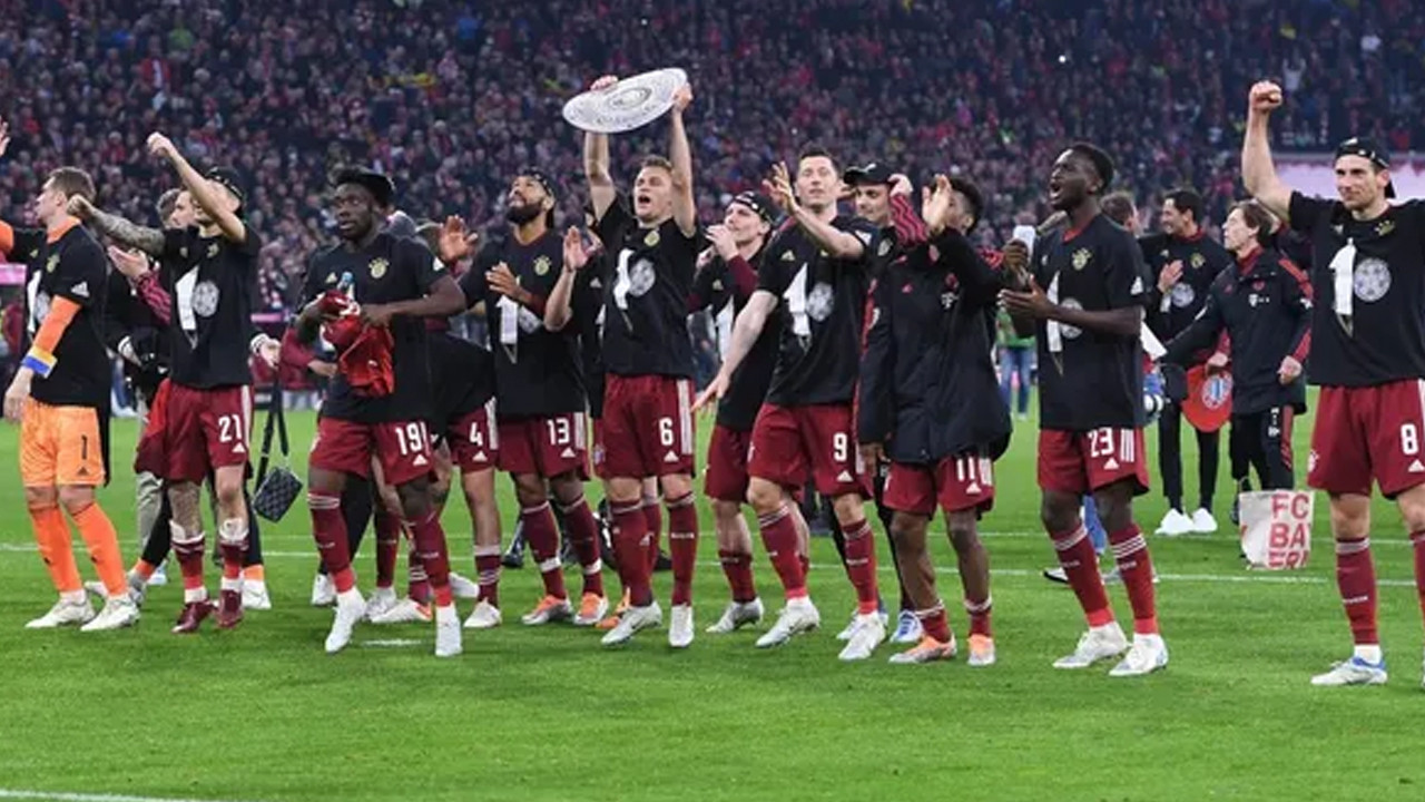 Bayern Münih üst üste 10'uncu kez şampiyonluk yaşadı