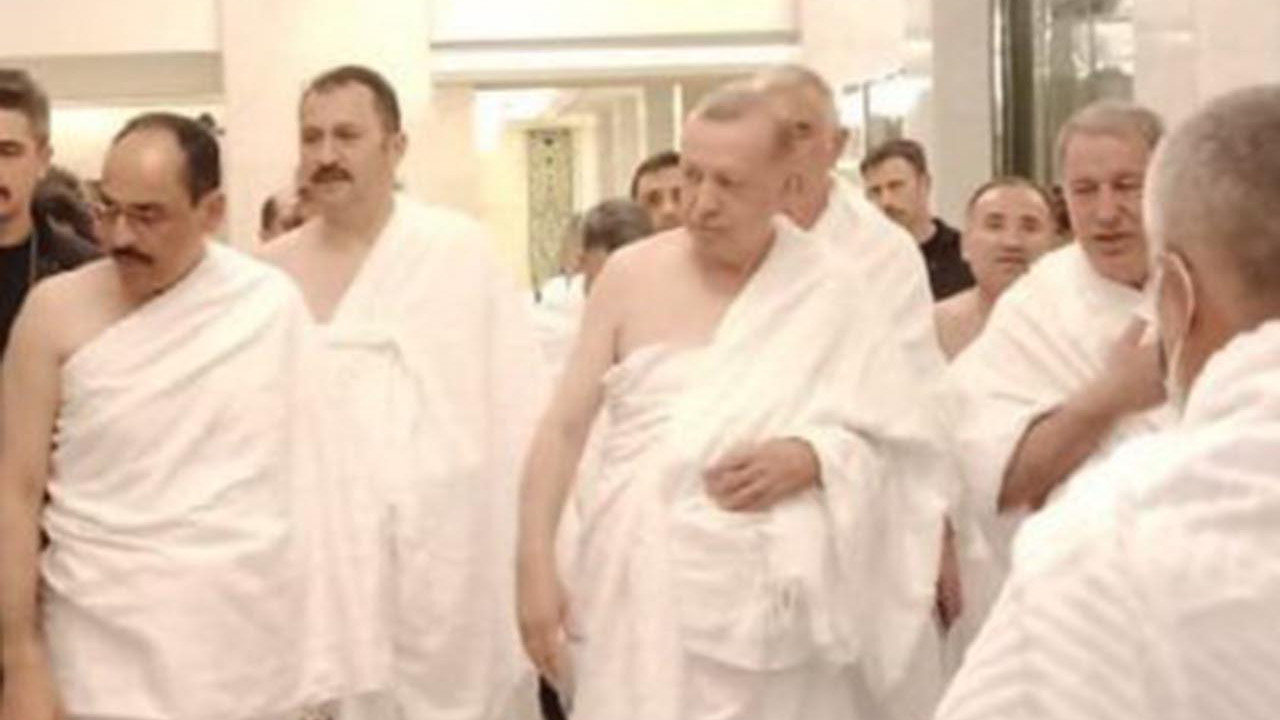 Cumhurbaşkanı Erdoğan ve bakanlardan Umre ziyareti