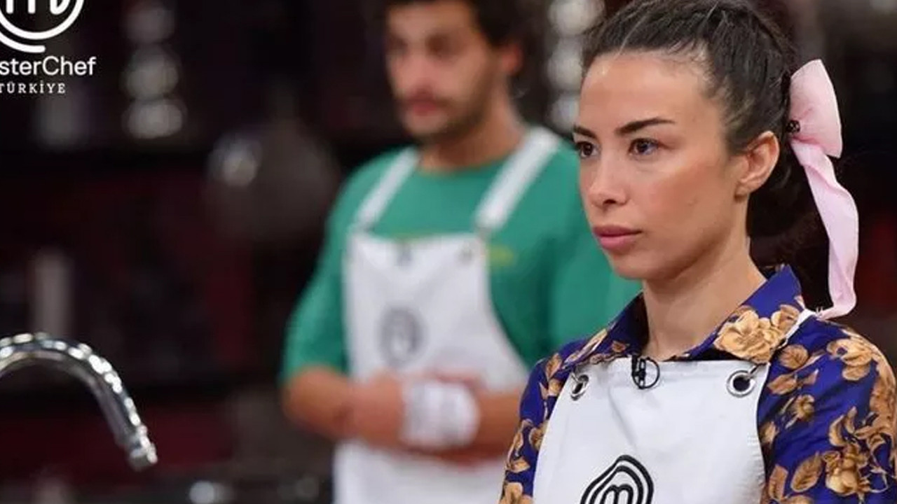 Eski MasterChef yarışmacısı Burcu Önal yeni imajıyla gündemde: Gören tanıyamadı!
