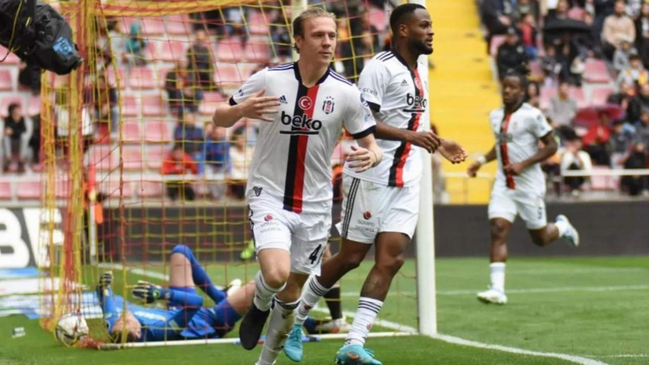 Beşiktaş deplasmanda kanatlandı