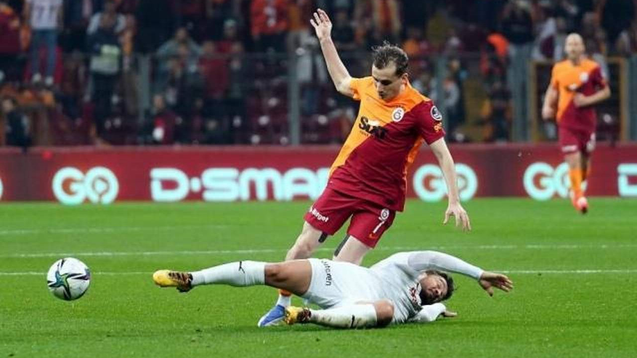 Galatasaray kendi evinde yıkıldı