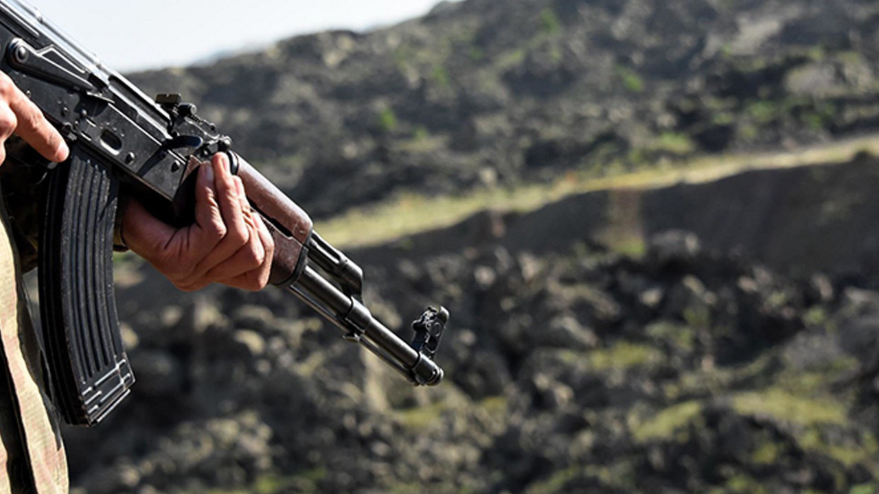 PKK'dan kaçan terörist teslim oldu