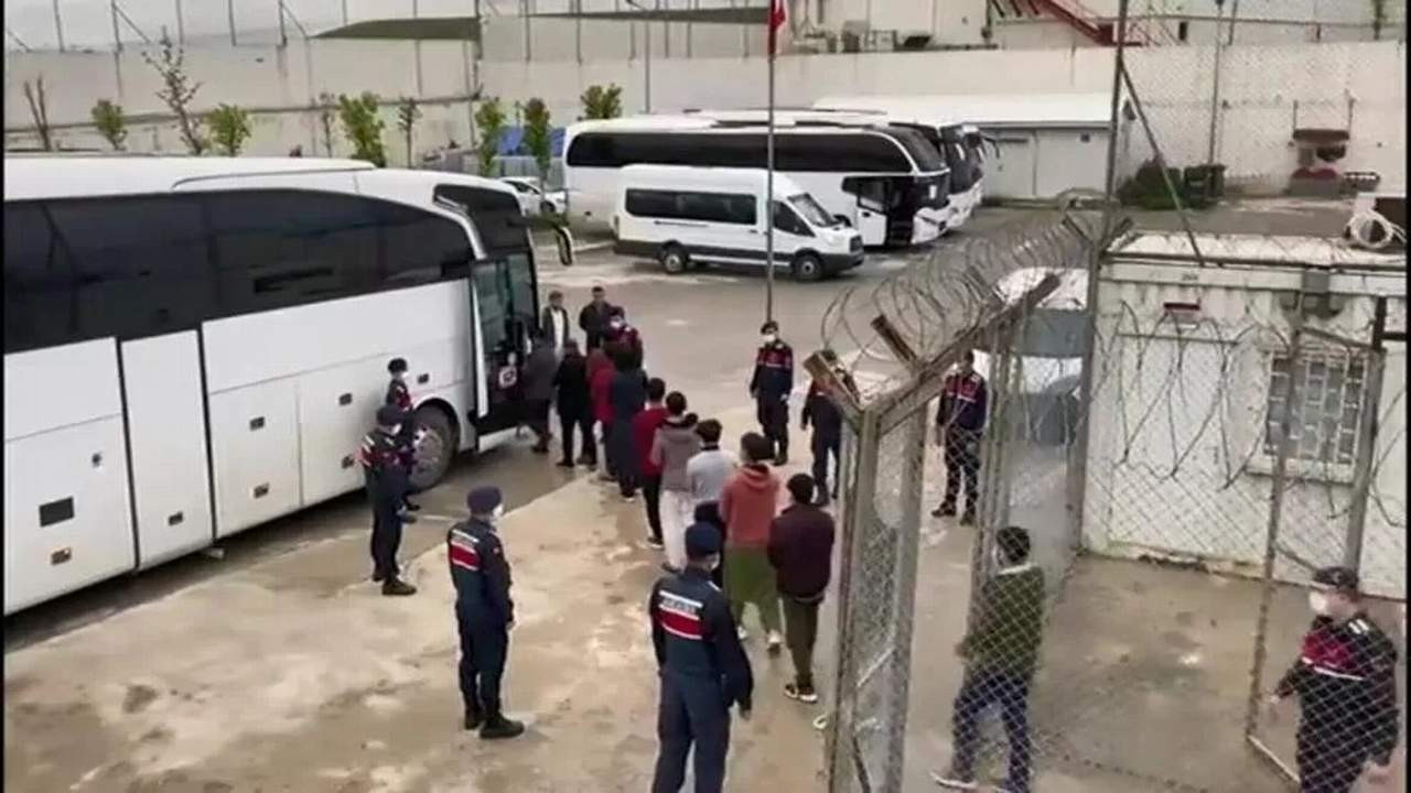 İstanbul’da 449 kaçak göçmen yakalandı