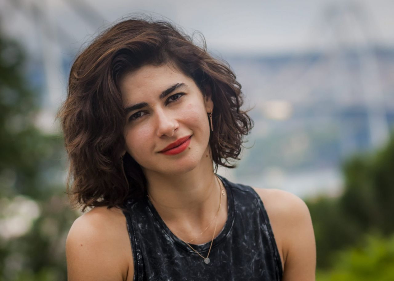 Nesrin Cavadzade'den küvet pozu - Resim: 2