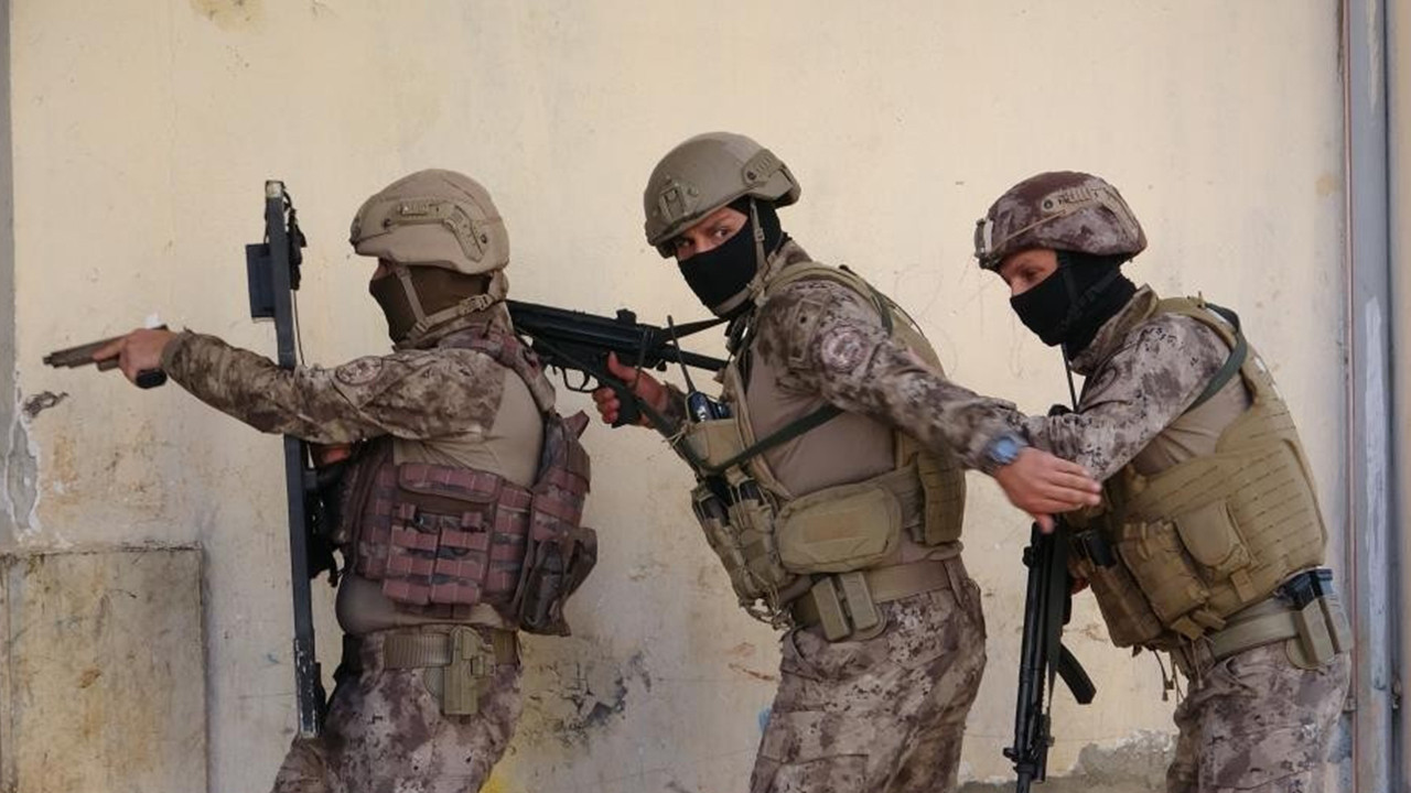 DEAŞ'ın ''Karadul'' canlı bombaları yakalandı