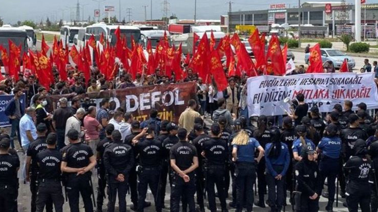 İncirlik Üssü önünde protesto: ''NATO defol bu memleket bizim''