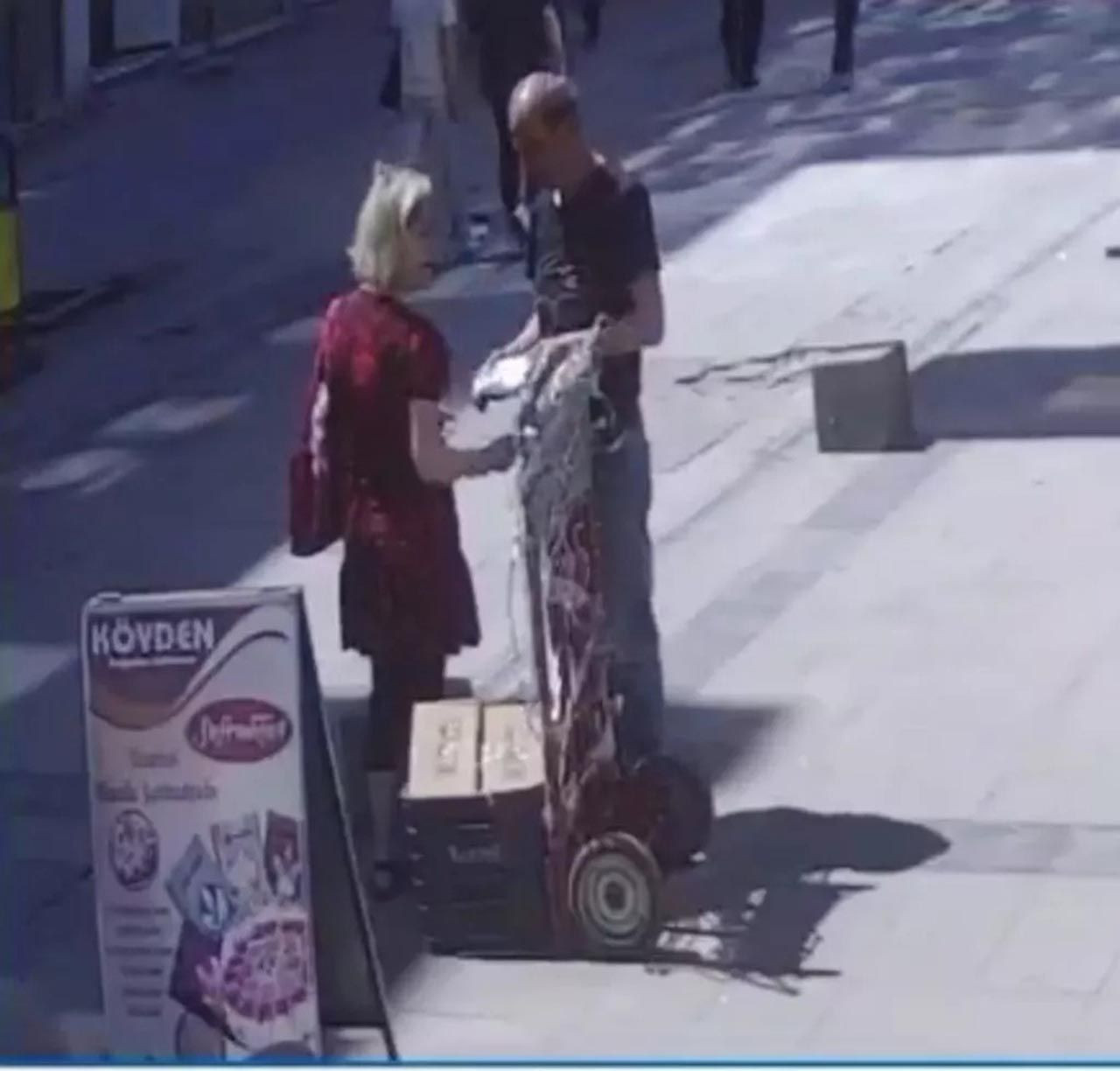 Sokak ortasında akıl almaz hırsızlık! Yakalandılar, serbest bırakıldılar - Resim: 3