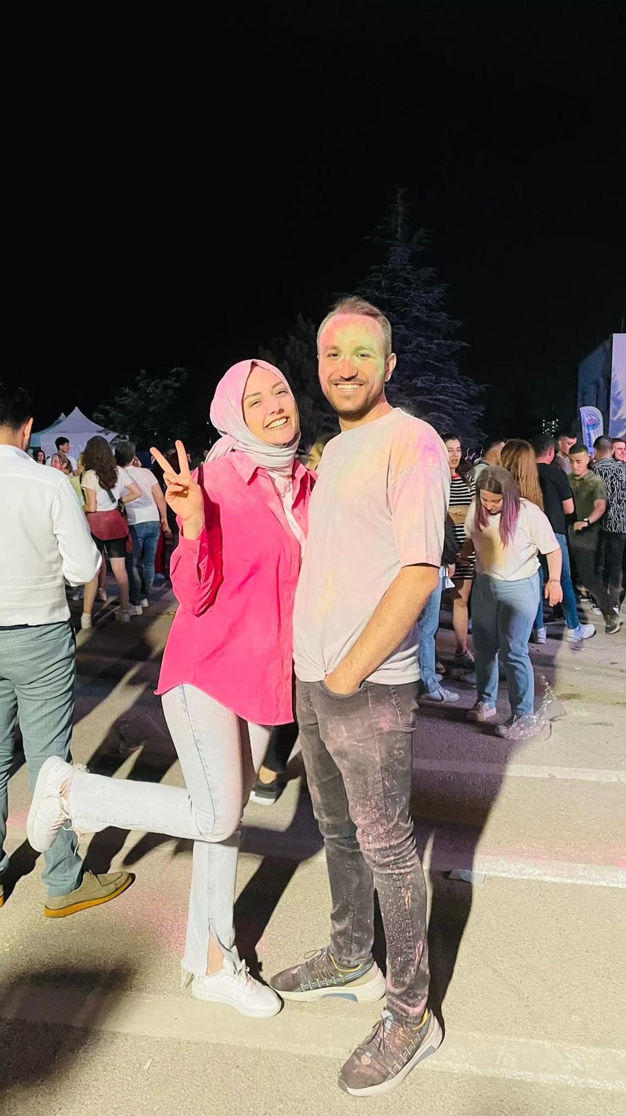AK Partili belediyeden ''colorfest'' Gençler çılgınlar gibi eğlendi - Resim: 2
