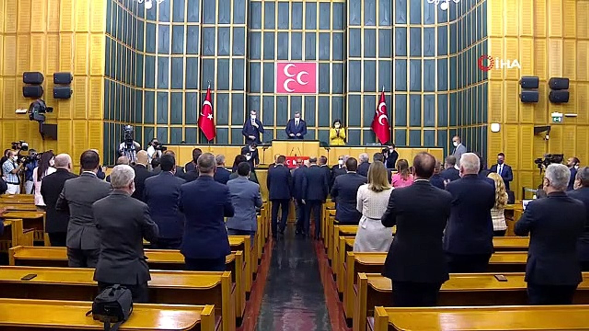 Bahçeli'den Kılıçdaroğlu'na: ''Türkiye düşmanlarıyla çektirdiğin aile fotoğrafı...''