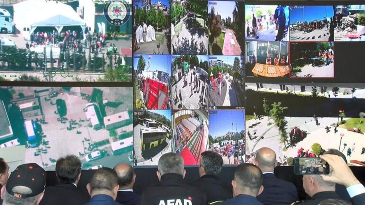 İstanbul'da 7,5'lik deprem tatbikatı... Dikkat çeken görüntüler