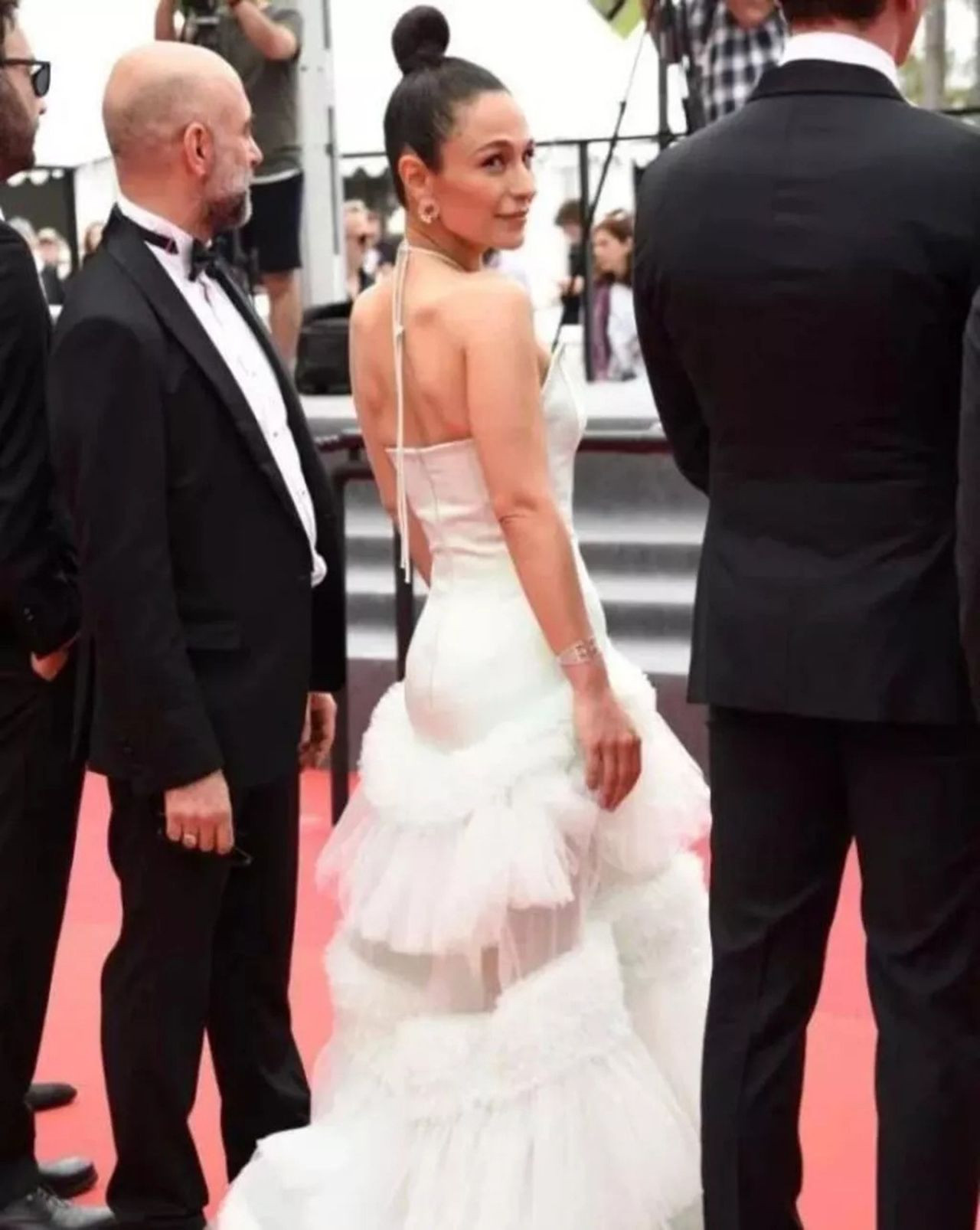 Cannes'da bir Türk ''prensesi''! Dakikalarca ayakta alkışlandı - Resim: 4