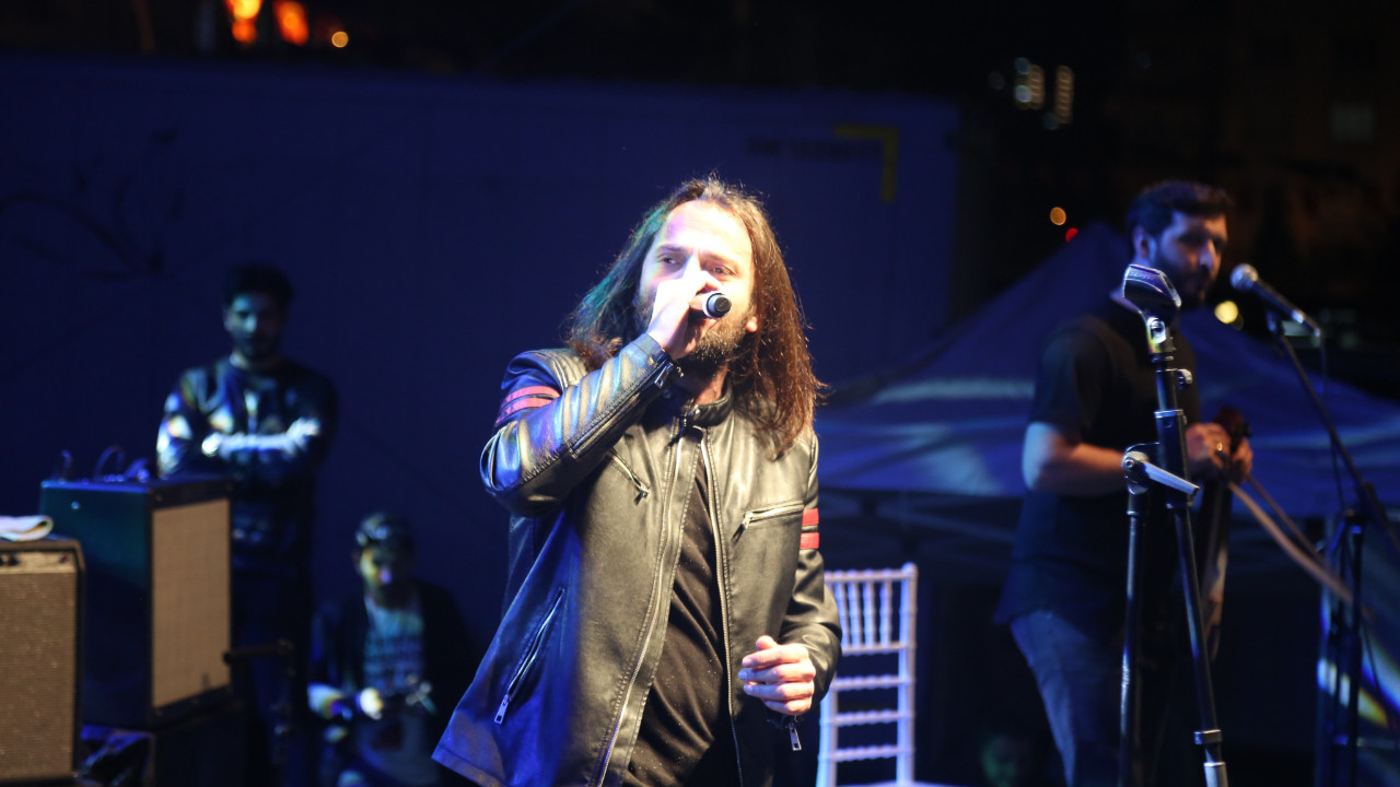 AK Partili belediyeden Niyazi Koyuncu'nun konserine engel
