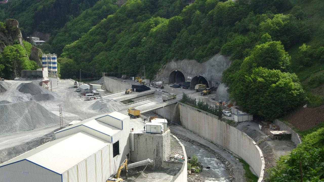 Avrupa'nın en büyüğü olacak Zigana Tüneli'nde geri sayım başladı - Resim: 4