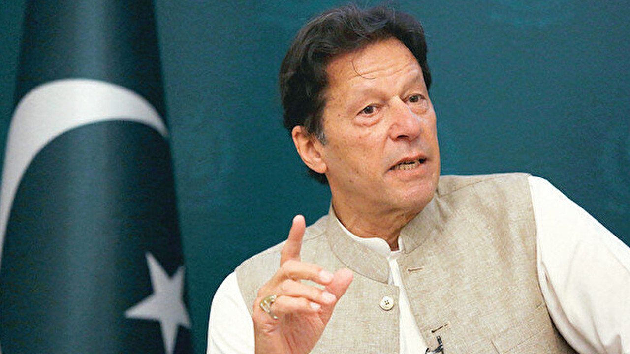 Görevden alınan eski Pakistan Başbakanı Imran Han'dan tehdit gibi sözler