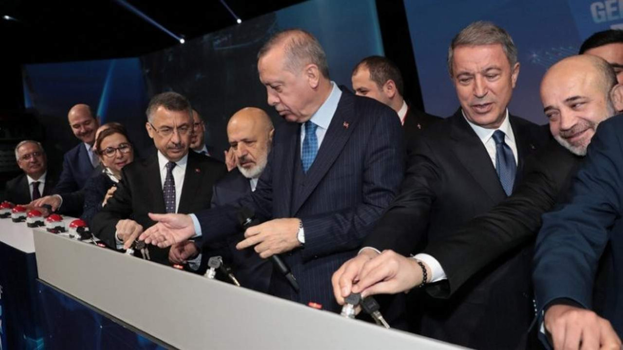 Cumhurbaşkanı Erdoğan'ın Katar emiri ile temelini attığı fabrika sökülüyor