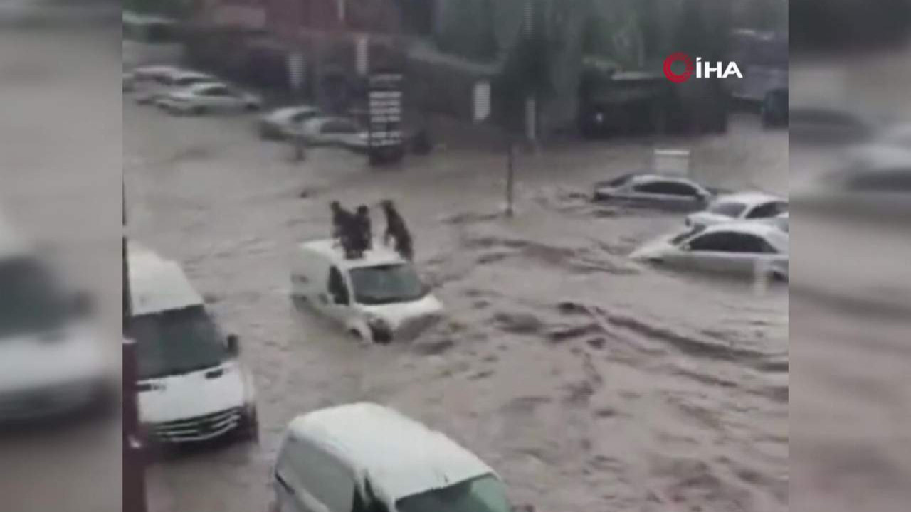 Ankara sokakları göle döndü