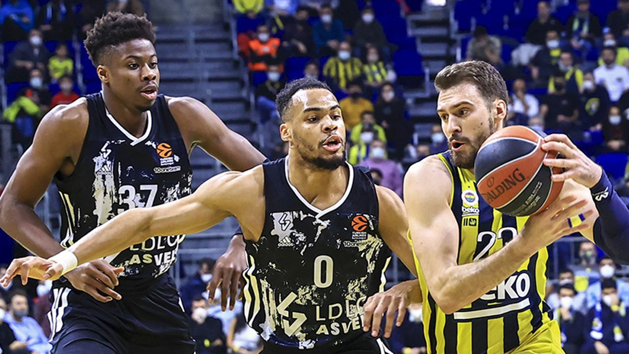 Final serisinin ilk maçı nefes kesti: Kazanan Fenerbahçe