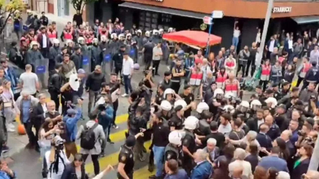 İstanbul'un göbeğinde HDP'li vekiller, bebek katili Öcalan'a destek sloganlarıyla yürüdü