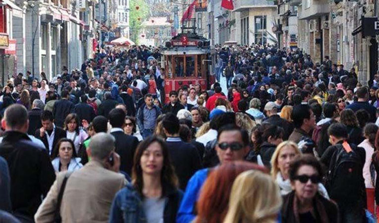 Türkiye'de yaşlı nüfus artıyor! Kritik tarih 2040 - Resim: 1