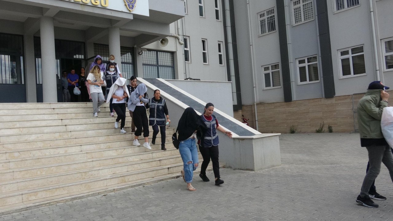 4 ilde eskort operasyonu! Onlarca kişiyi dolandırdılar