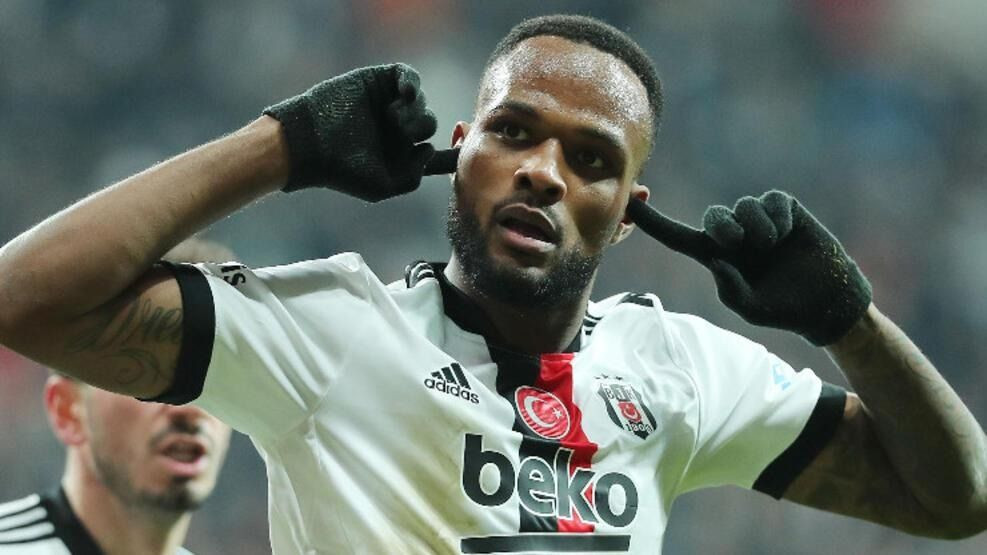 Sözleşmesi sona eren Cyle Larin'in yeni adresi belli oluyor - Resim: 2