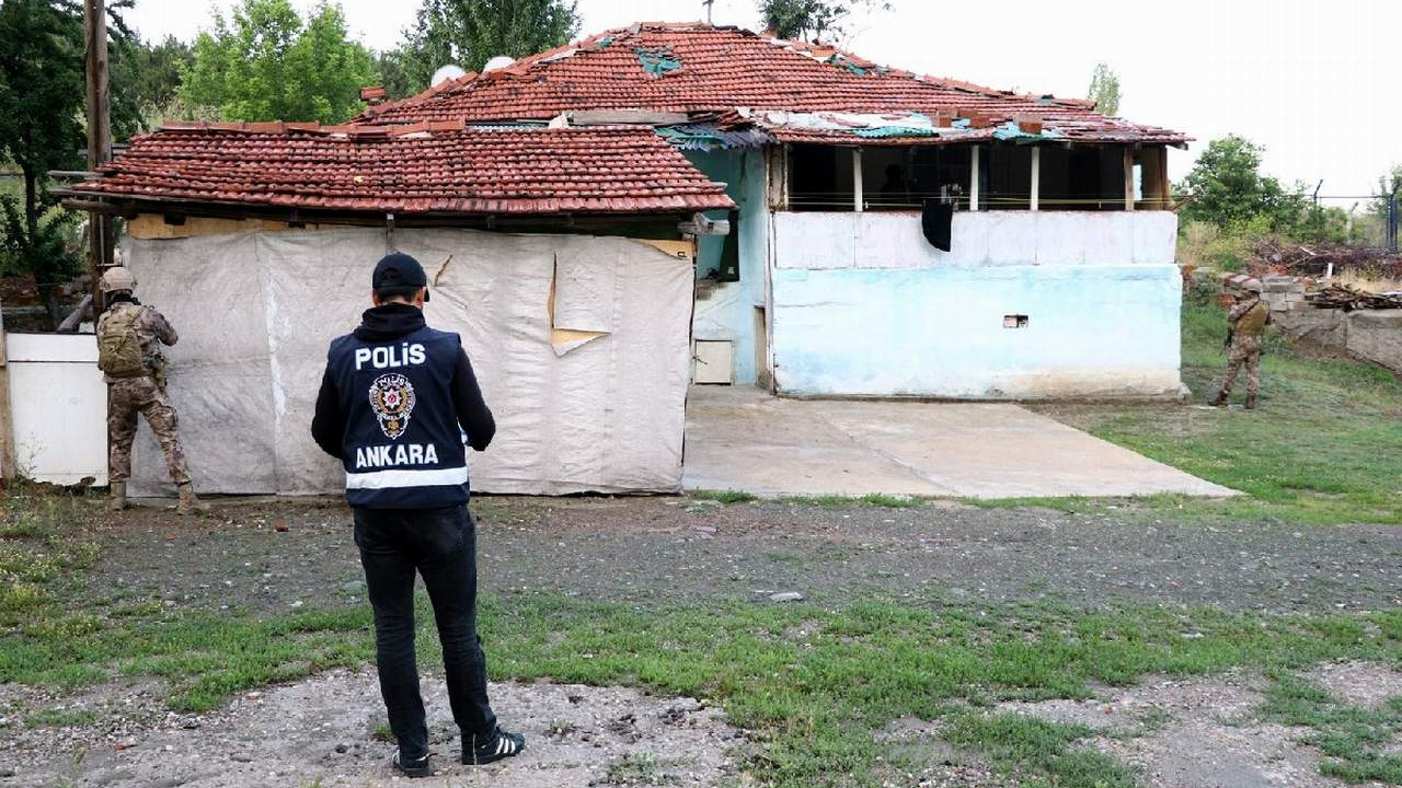 Zehir tacirlerine günaydın baskını: 75 gözaltı var