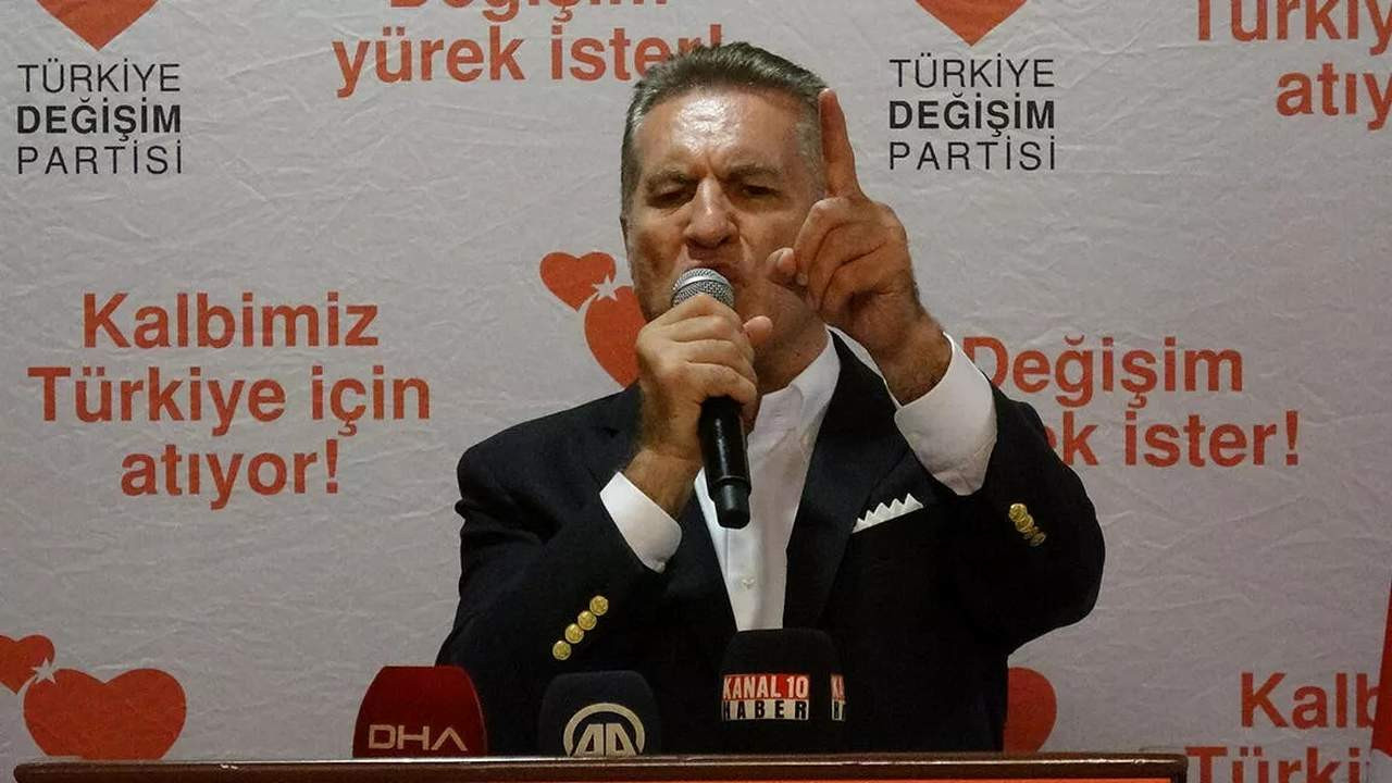 Sarıgül: ''Bizi mecbur bırakmasınlar yarın Atina meydanına ineriz''