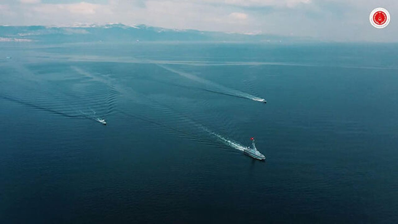 Türkiye'nin İnsansız Deniz Araçları denize indi - Resim: 2