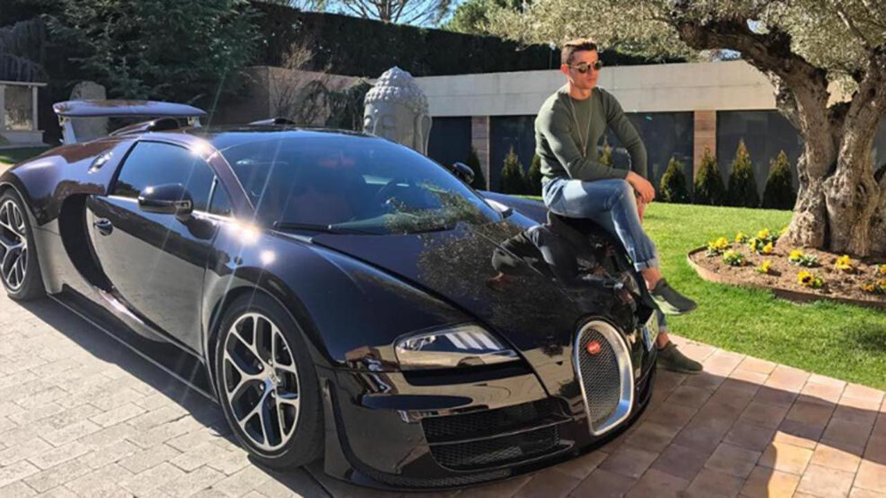 Cristiano Ronaldo’ya büyük şok: Milyonluk arabası hurda oldu - Resim: 1