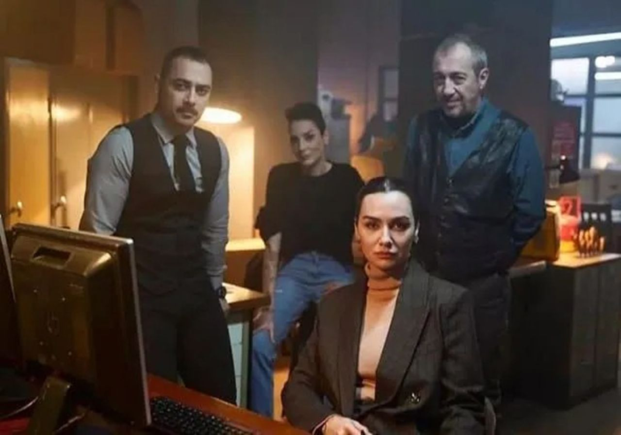Netflix Türkiye'de bu hafta en çok izlenen dizi ve filmler - Resim: 2