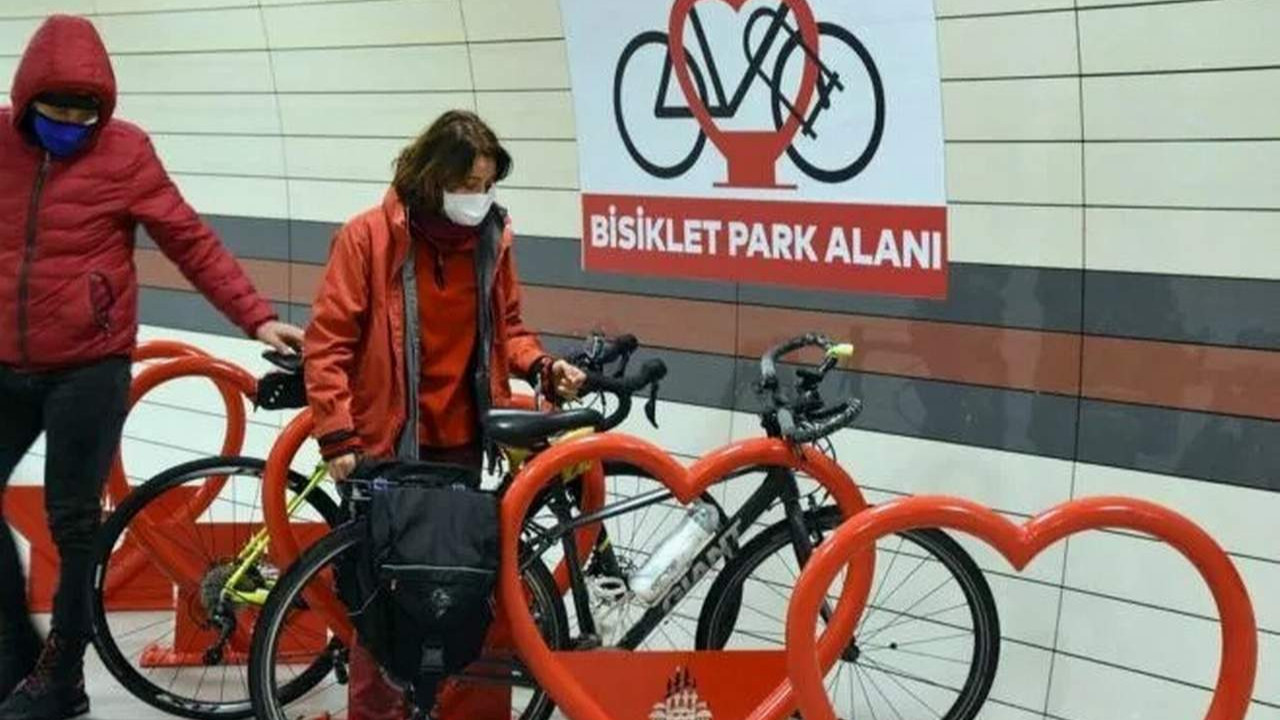 İBB İstanbul’a elektrikli akıllı bisiklet paylaşım sistemi kuruyor