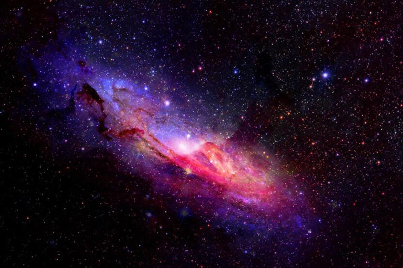Devasa boyutta: Uzay-zamanı büken ve ışığı kıran galaksi kümesi keşfedildi - Resim: 2