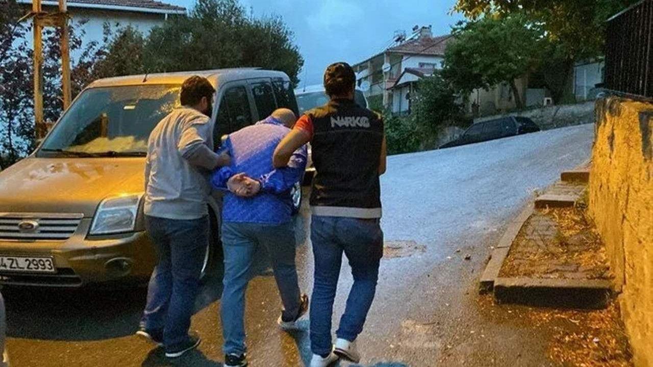 İstanbul’da uyuşturucu tacirlerine şafak operasyonu