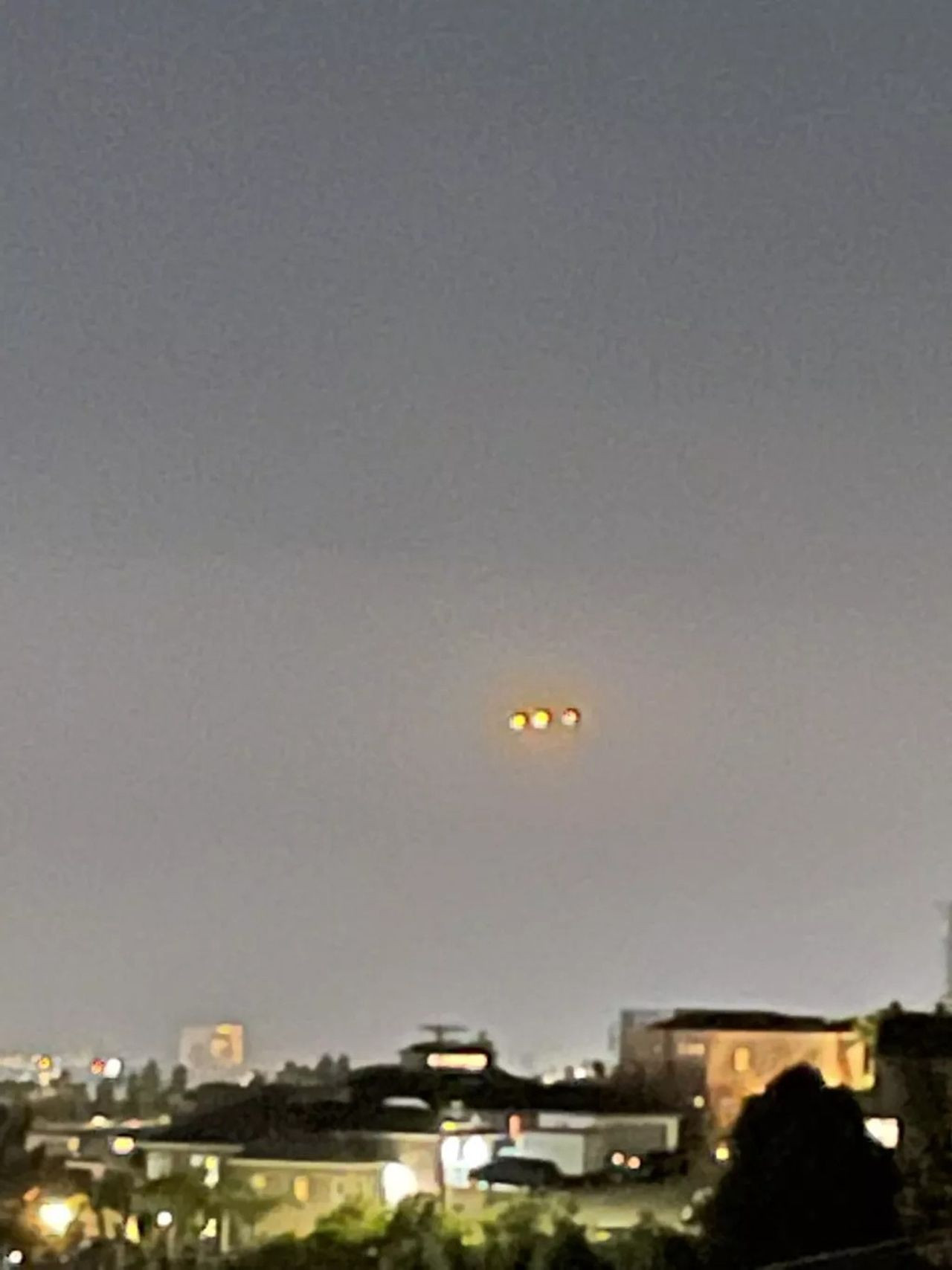 UFO paniği! Görüntüler ve paylaşımlar peş peşe geldi... - Resim: 4