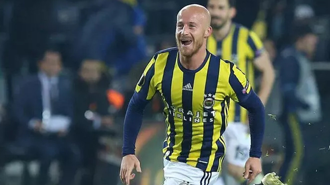 Fenerbahçe'nin eski yıldızı Süper Lig'e geri dönüyor