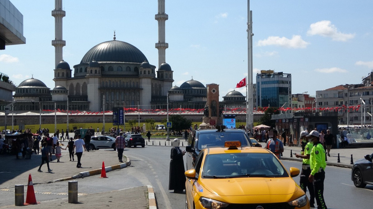 İstanbul'da kurallara uymayan taksicilere ceza yağdı