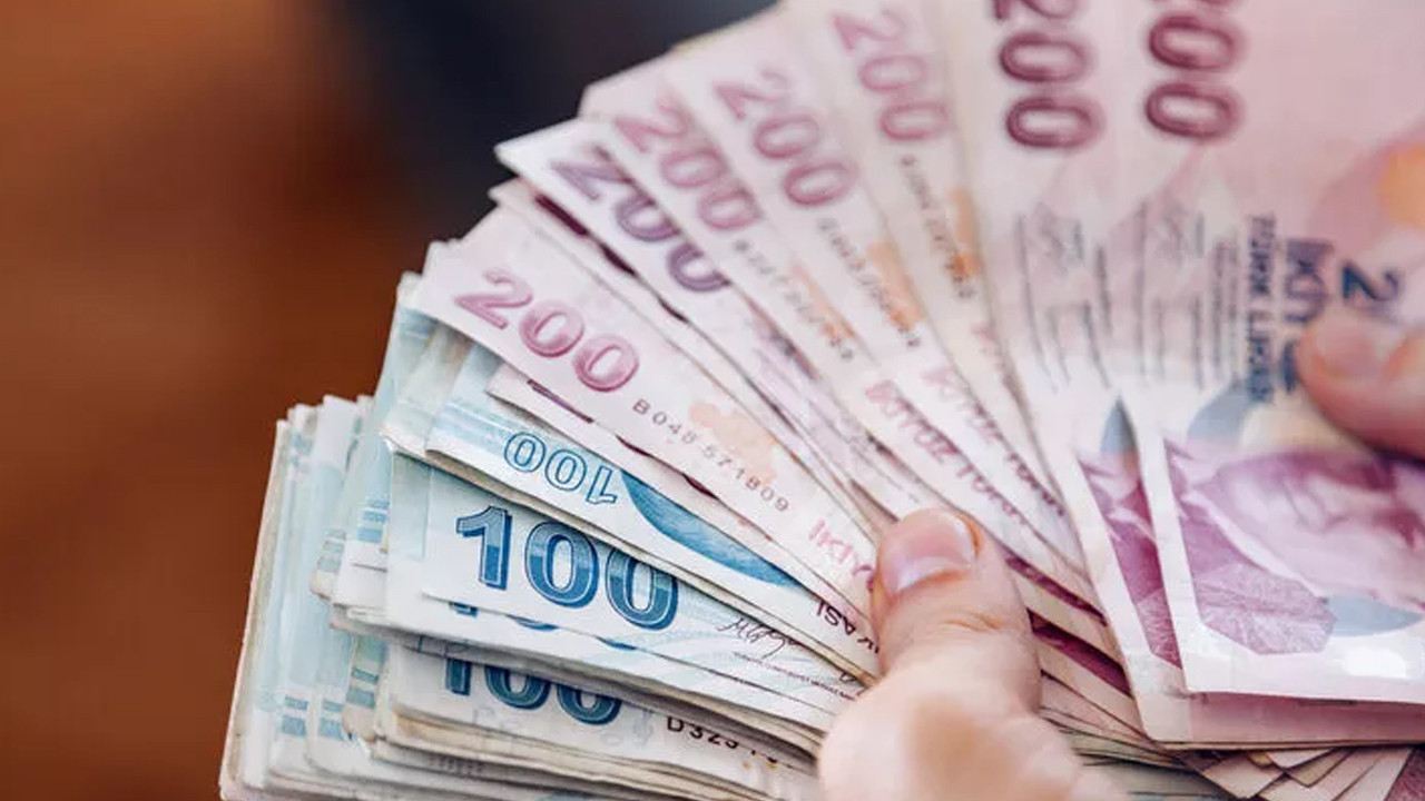 Mustafa Destici asgari ücret oyununa dikkat çekti: Banka hesabına yatırıyor, sonra da...