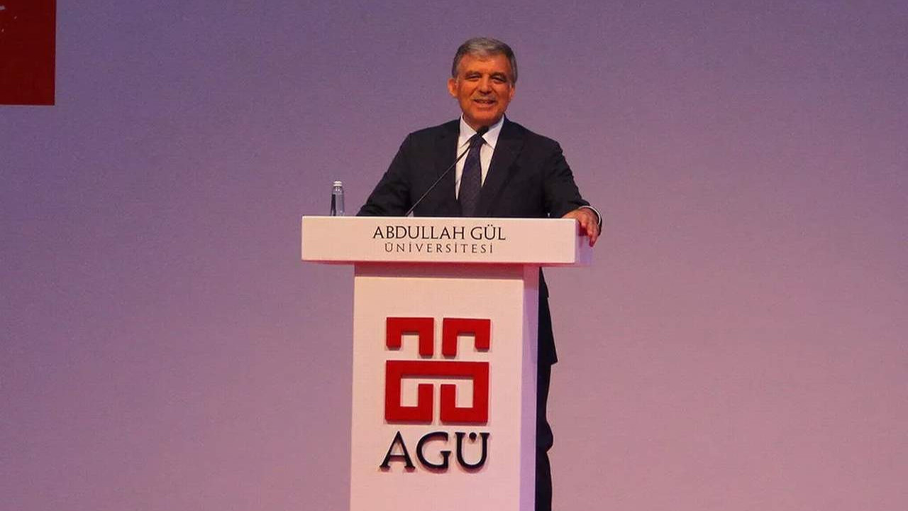 Abdullah Gül geri döndü: ''Bazı alarm zilleri çalıyor!''