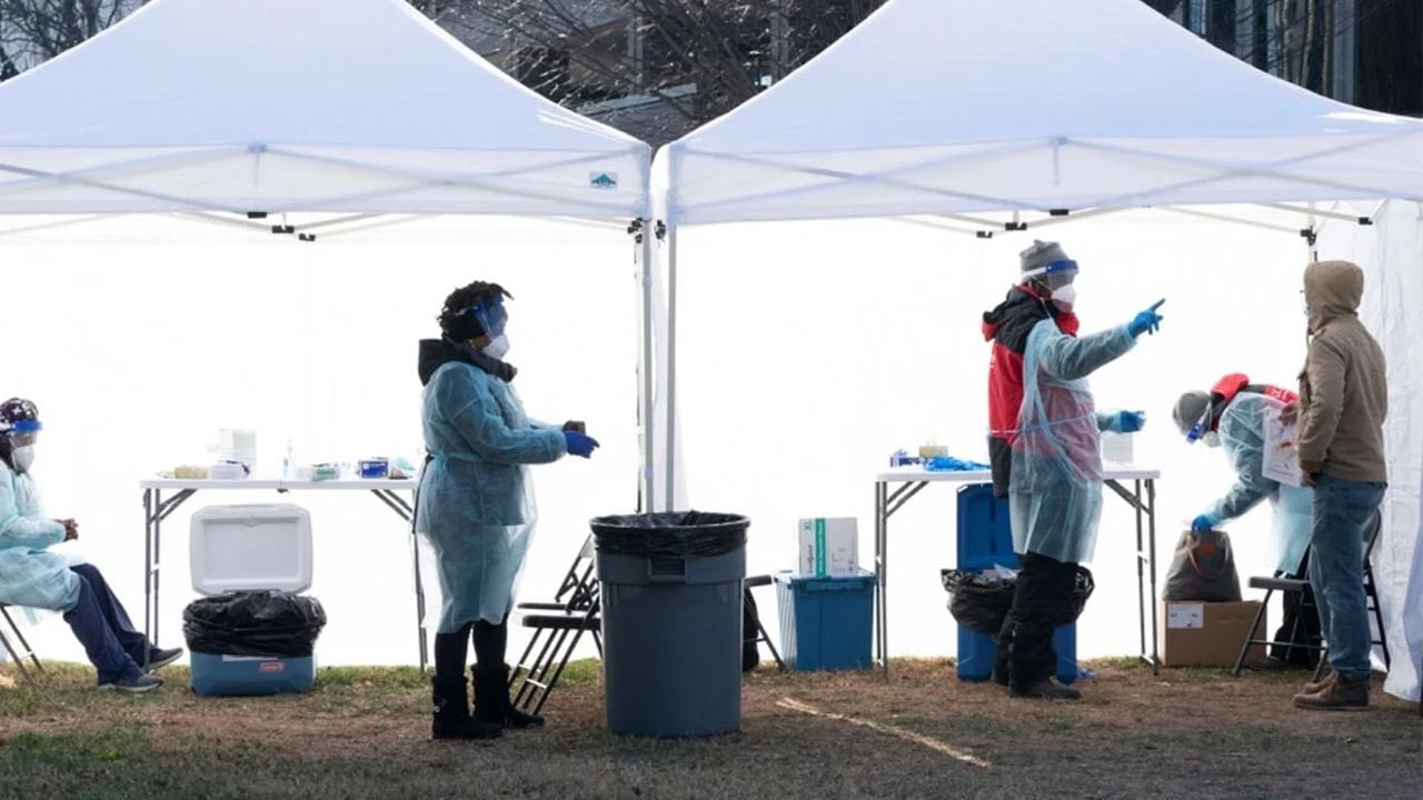 Ünlü virolog açıkladı: Covid-19 pandemisi bitti