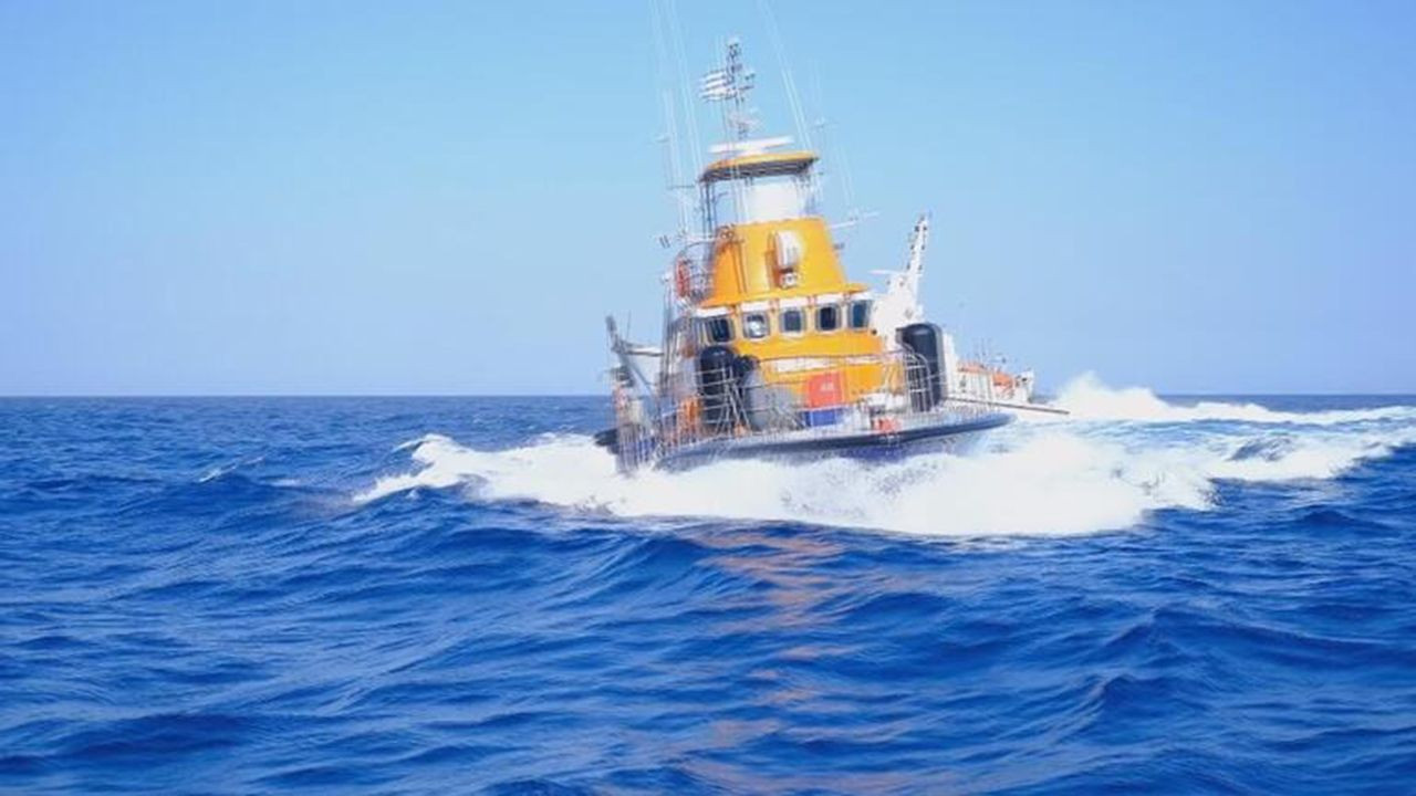 Türk Sahil Güvenlik Botu tacizci Yunanları böyle kovaladı - Resim: 4