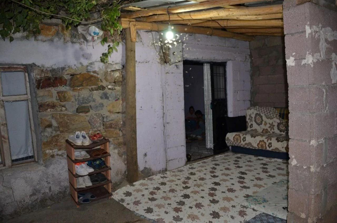 Şırnak'ta böcek istilası! Kimse dışarı çıkamıyor - Resim: 4