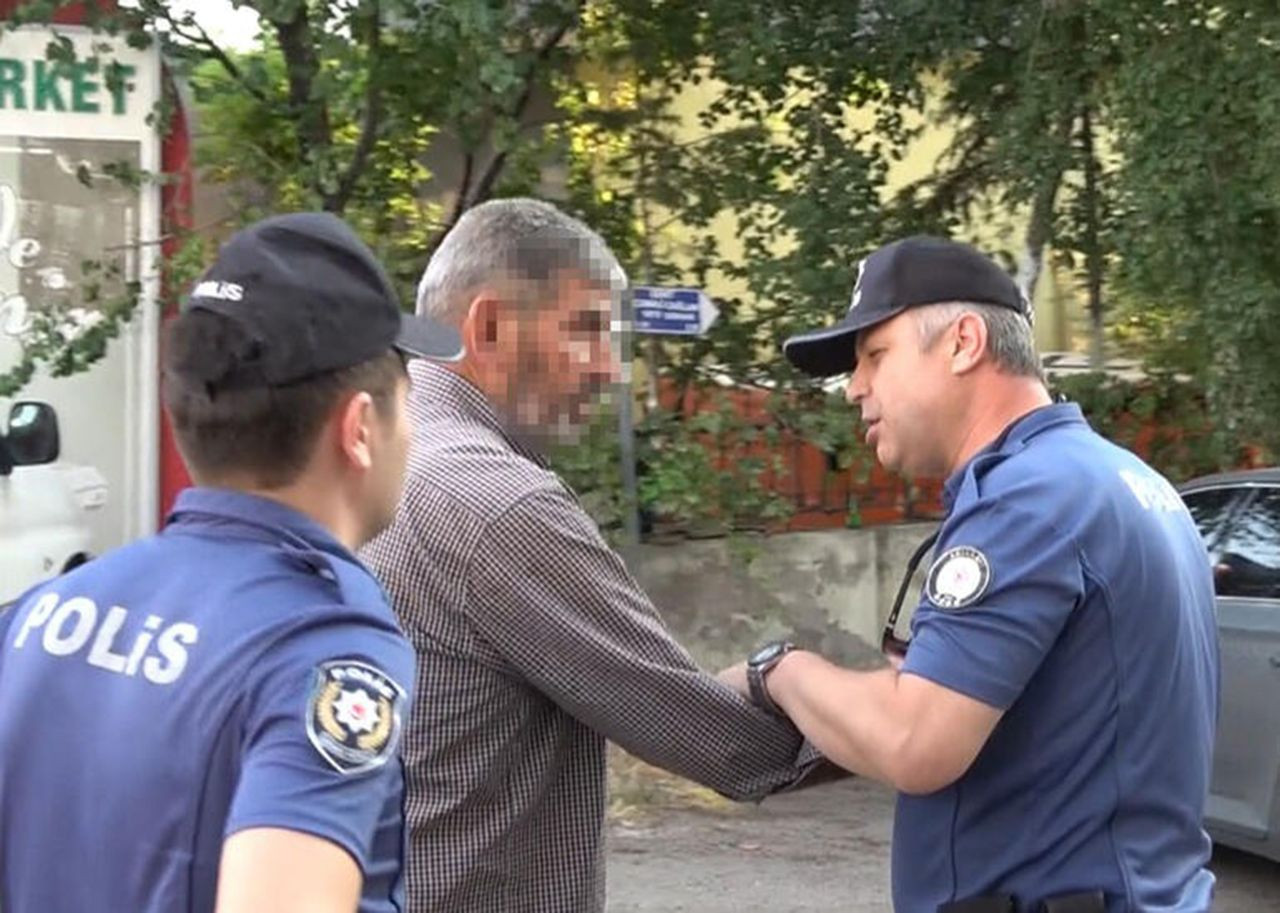 İntihara kalkışan oğluna, önce ''geber'' diye bağırdı, ardından da silah istedi - Resim: 4