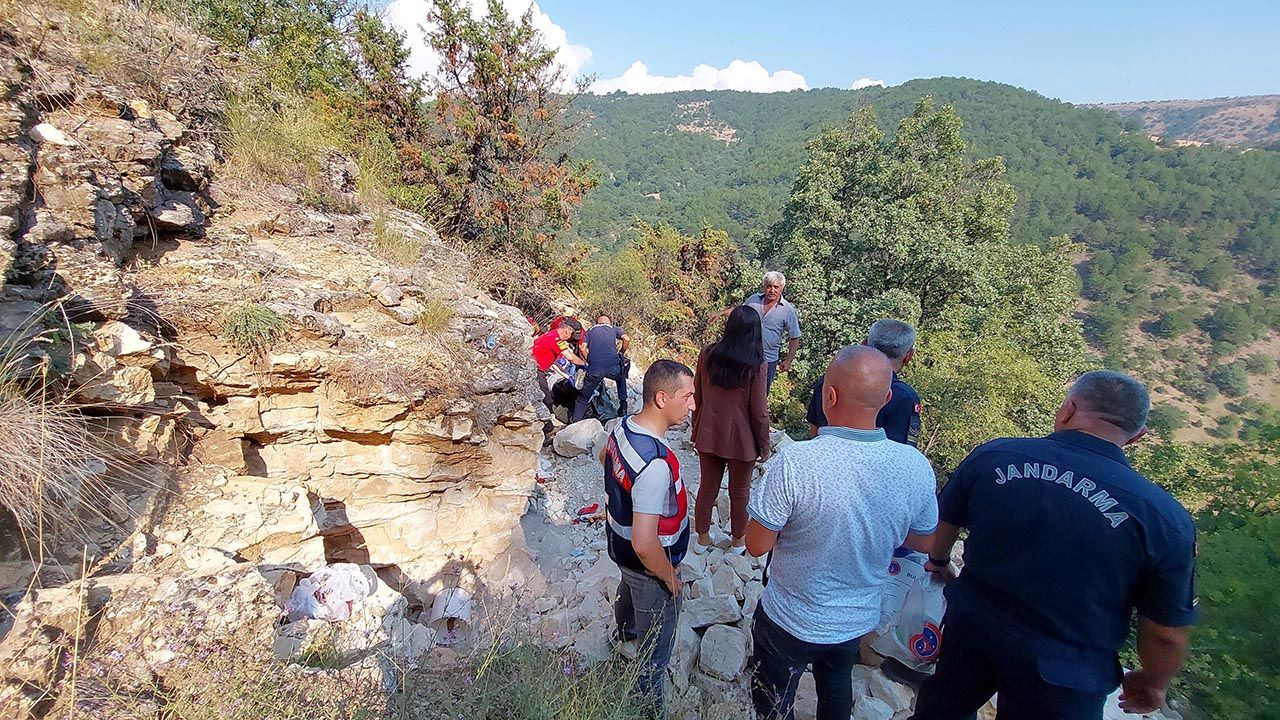 Define kazısında korkunç son! Kazdığı çukurda hayatını kaybetti - Resim: 4