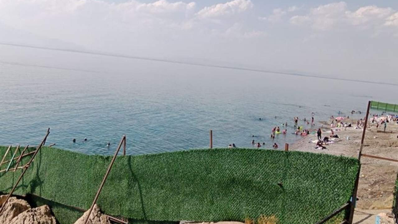 Harem selamlık plajın açılışını AK Partili Özhaseki yaptı