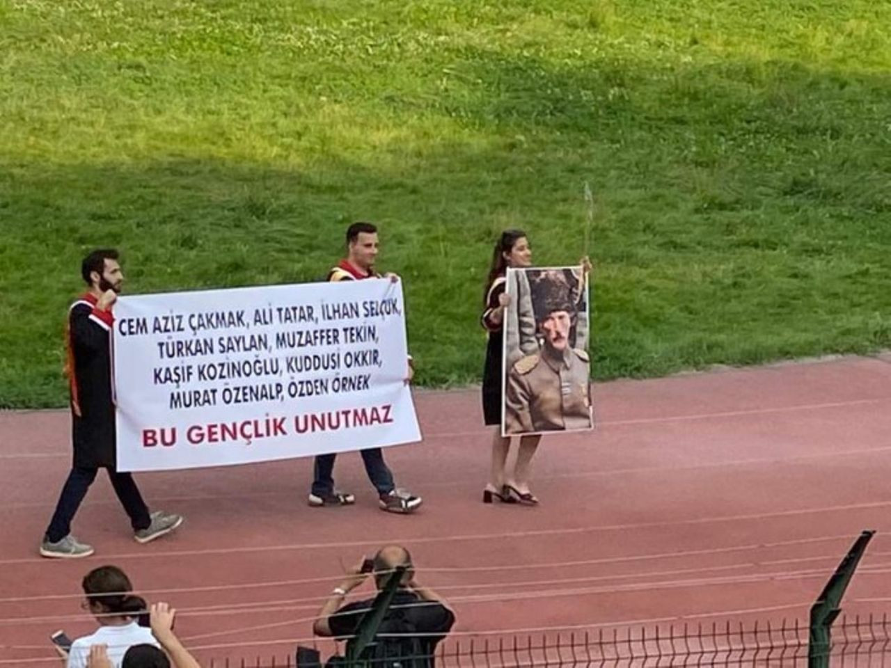 Engellemeler durduramadı, ODTÜ'lüler Devrim'de pankartlarıyla yürüdü - Resim: 4