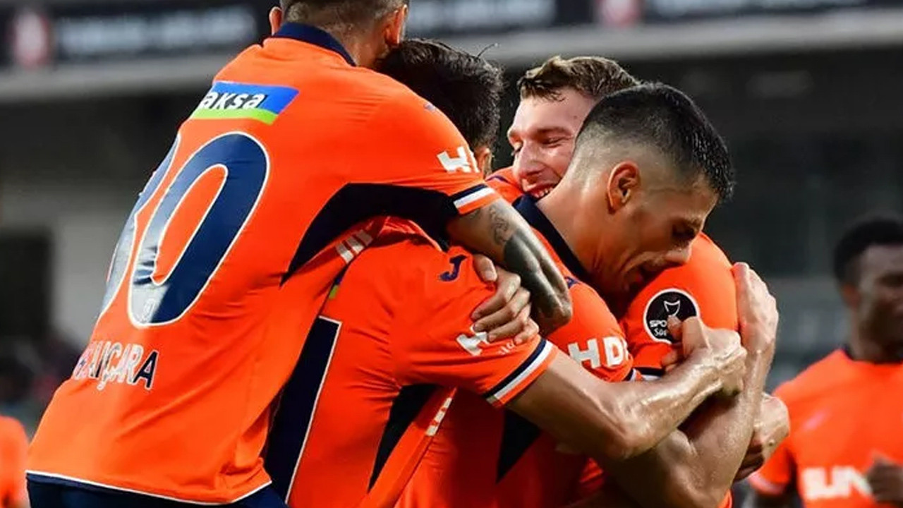 Başakşehir lige 4 gollü galibiyetle başladı