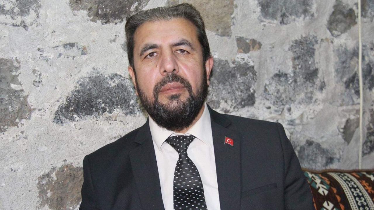 AK Parti'nin eski anketçisi, muhalefete ''tüyoyu'' verdi