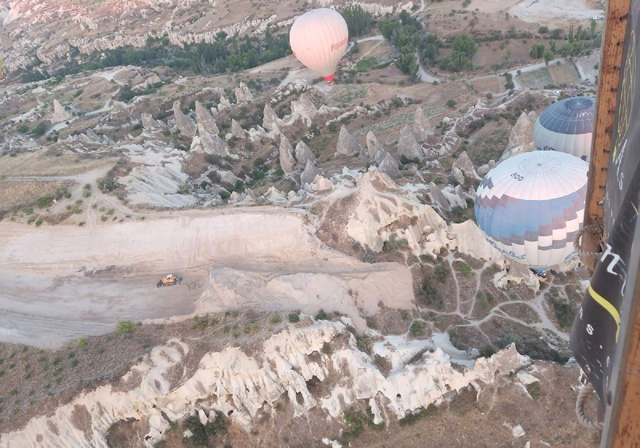 Kapadokya'yı ikiye bölecek yol inşaatı havadan görüntülendi - Resim: 2