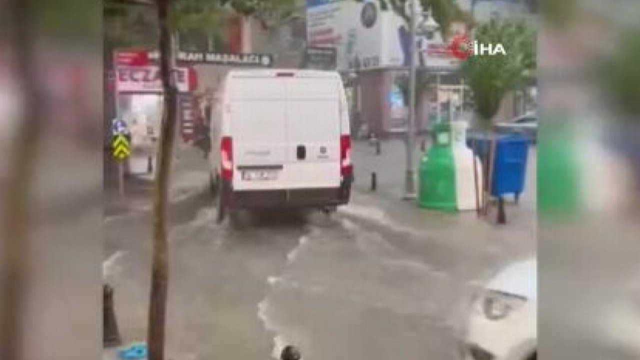 İBB de, Meteoroloji de, AKOM da uyarmıştı! Şiddetli sağanak İstanbul'u vurdu