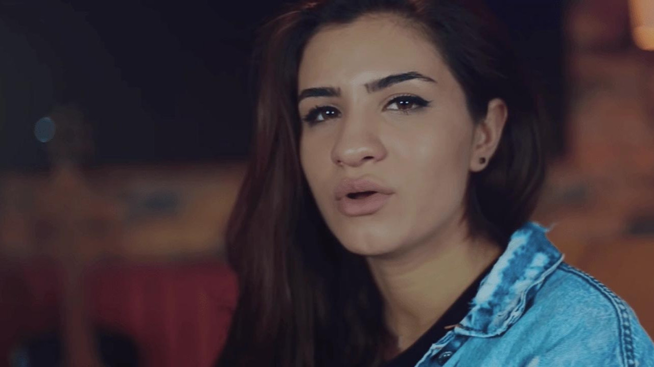 Görenler gözlerine inanamıyor: Feride Hilal Akın estetikle bambaşka biri oldu